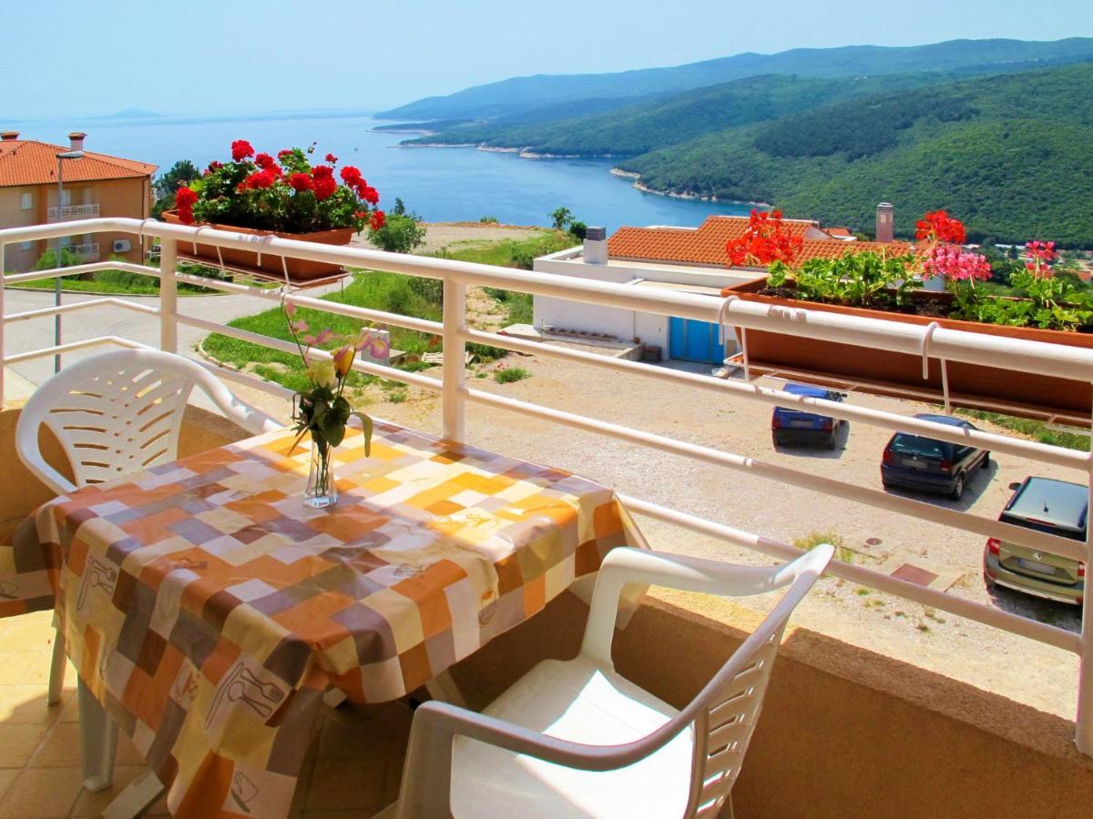 Chantal - Rac150 By Interhome