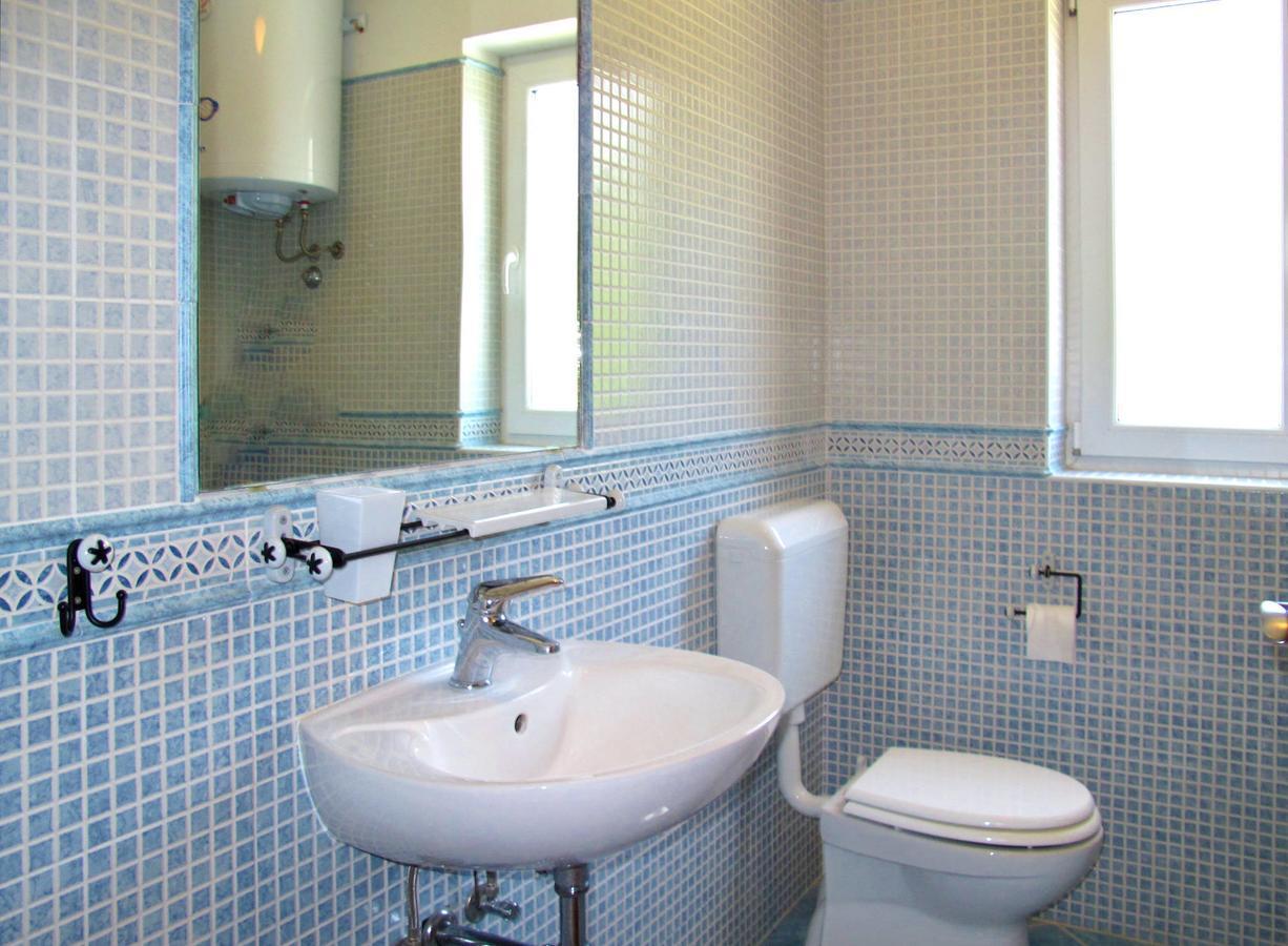 Chantal - Rac150 By Interhome * Rabac